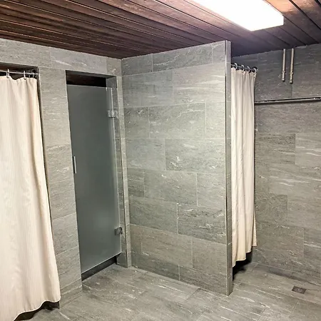 B 093 By Interhome *