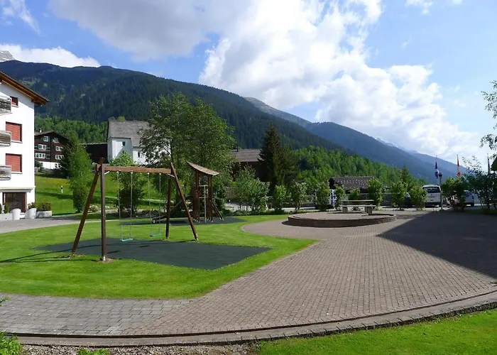 B 093 By Interhome ديسنتس